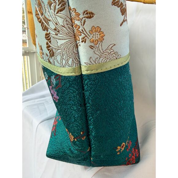 Yans NY Silk Brocade Bamboo Handle Handbag NWT Asian Inspo Vintage Style - Picture 7 of 9